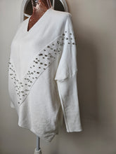 Load image into Gallery viewer, Soft Cream Diamond Jumper