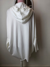 Load image into Gallery viewer, Stunning Soft Star Studded Cream Jumper