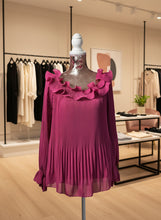 Load image into Gallery viewer, Fuchsia Frill Shoulder Top