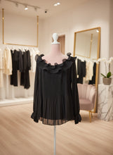 Load image into Gallery viewer, Black Pleated Frill Top