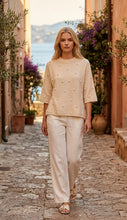 Load image into Gallery viewer, Cream Soft Short Sleeve Pearl Jumper
