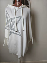 Load image into Gallery viewer, Stunning Soft Star Studded Cream Jumper

