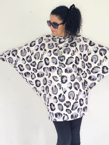 Animal Batwing Sleeve Long Top