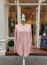 Load image into Gallery viewer, Blush Pink Batwing Diamond Jumper
