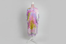 Load image into Gallery viewer, Multicolour Kimono
