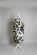 Load image into Gallery viewer, Multicolour Kimono
