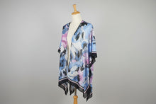 Load image into Gallery viewer, Multicolour Kimono
