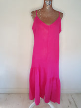 Load image into Gallery viewer, Italian Plain Linen Fuchsia  Strappy Dress
