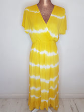 Load image into Gallery viewer, Italian Yellow And White Tie Dye Dress
