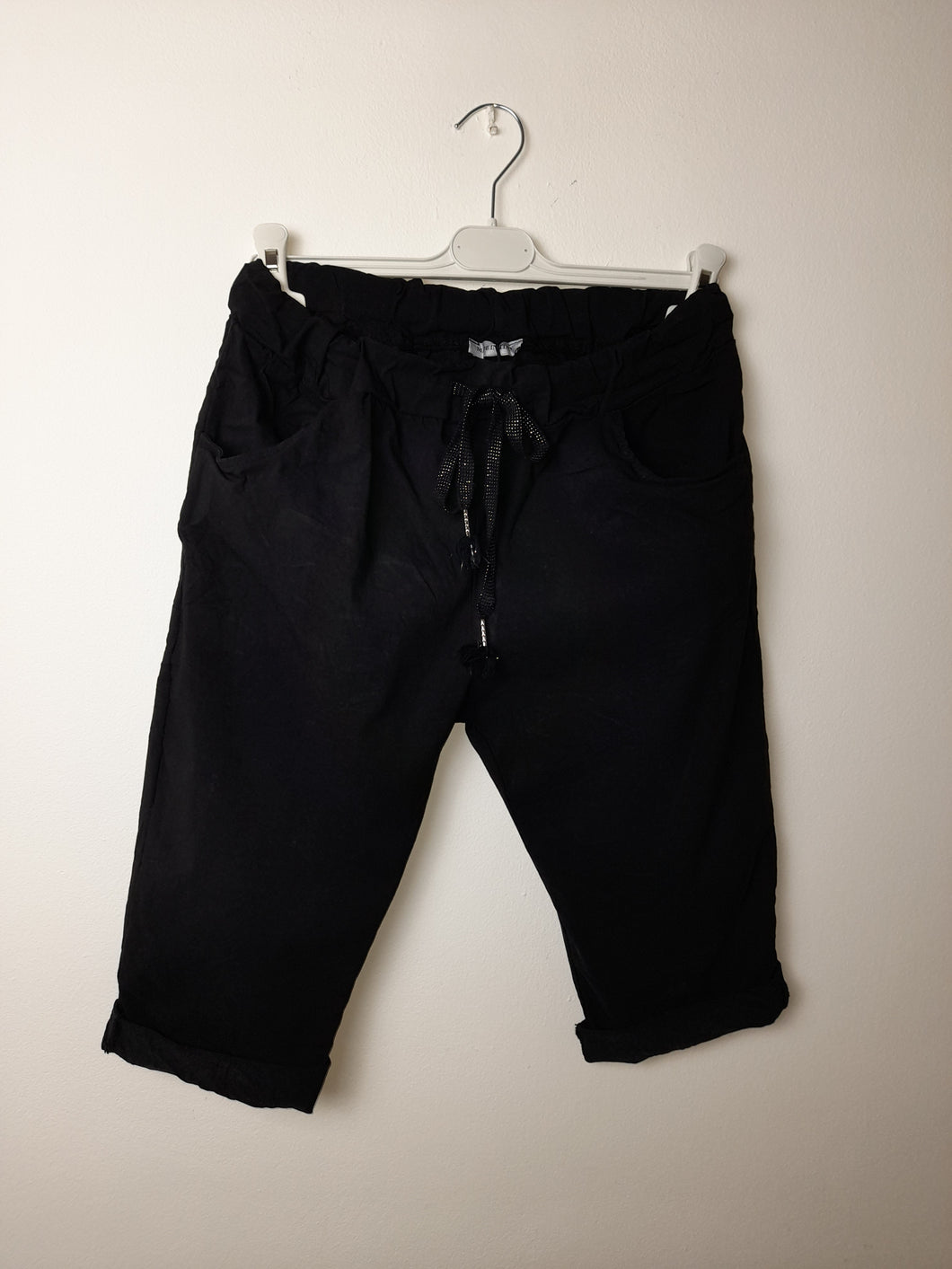 Black magic Pants 16/22