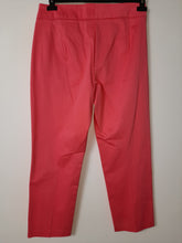 Load image into Gallery viewer, Coral 3/4 X Store Trouser 8
