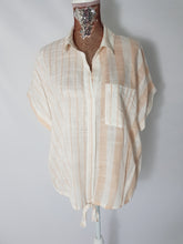 Load image into Gallery viewer, Fine Cotton Peach And Cream Top
