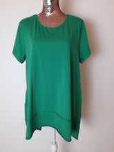 Load image into Gallery viewer, Italian Emerald Green T/Shirt
